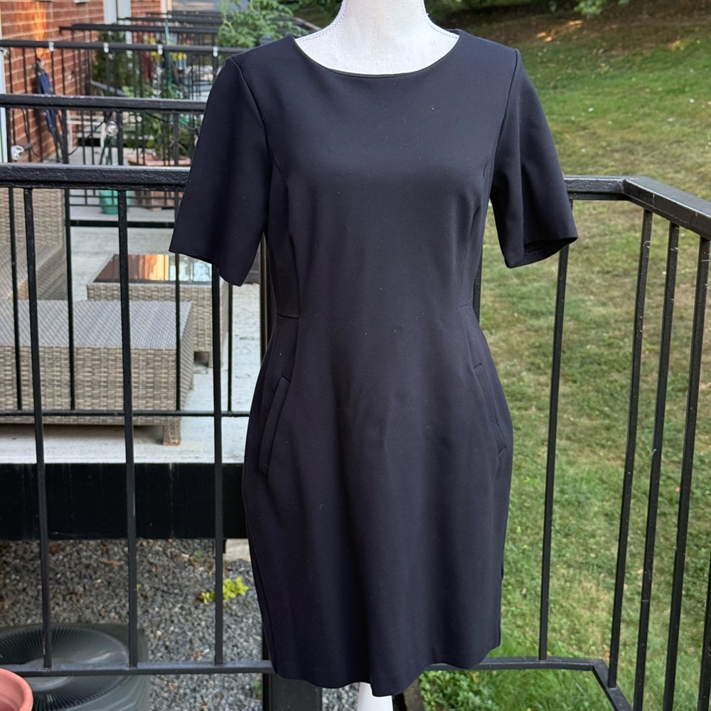 Lands' End Black Dress with Short Sleeves Size 10P